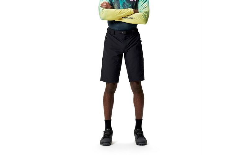 Endura Hummvee Short mit Innenhose: Schwarz - XL