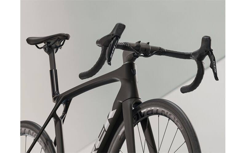 Trek Madone SL 6 Gen 8