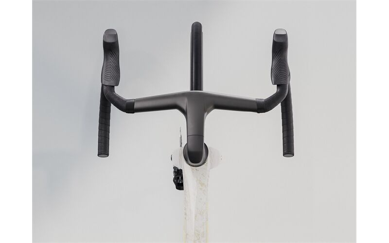 Trek Madone SLR 7 AXS Gen 8