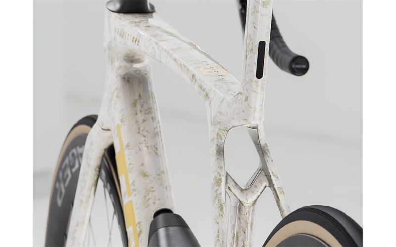 Trek Madone SLR 7 AXS Gen 8